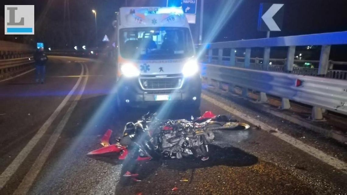 Incidente mortale sulla Pontina. Muore un centauro