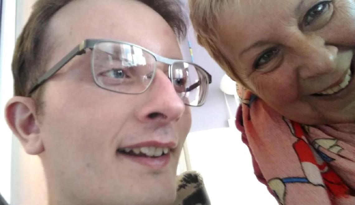 Il grande dolore  di mamma Lucia: «Jean Luc è ancora lì, ma lo voglio a casa»