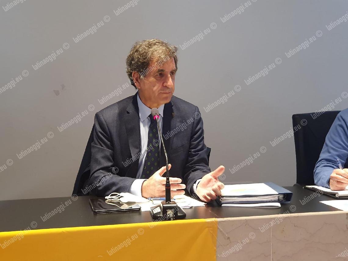 Rifiuti, il commissario: "La discarica va realizzata in prossimit&agrave; del Tmb"