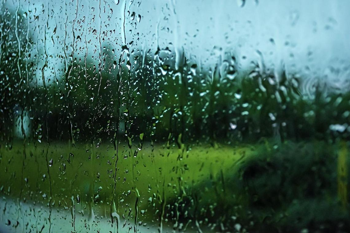 Pioggia, vento forte e grandinate: scatta l'allerta meteo