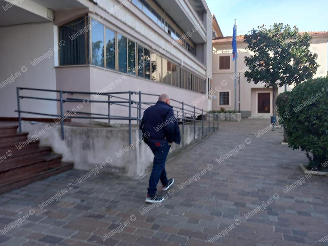 Terremoto Aprilia Calcio, Pezone dal sindaco per consegnare il titolo