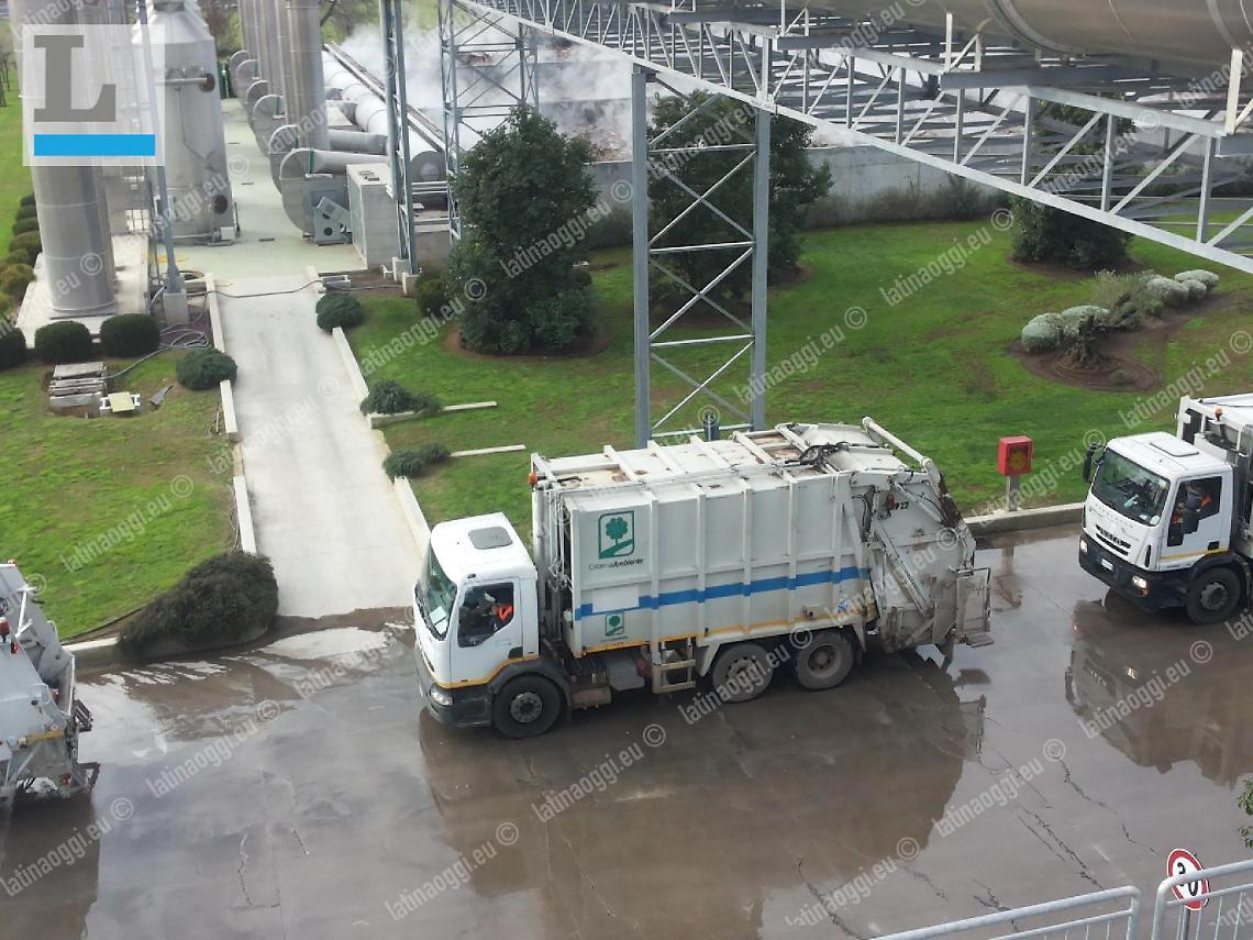 Rifiuti, citazione da 48 milioni per il Comune di Aprilia