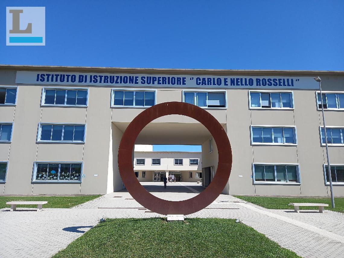 Transizione digitale, Corradini e Rosselli scuole d'eccellenza in Italia
