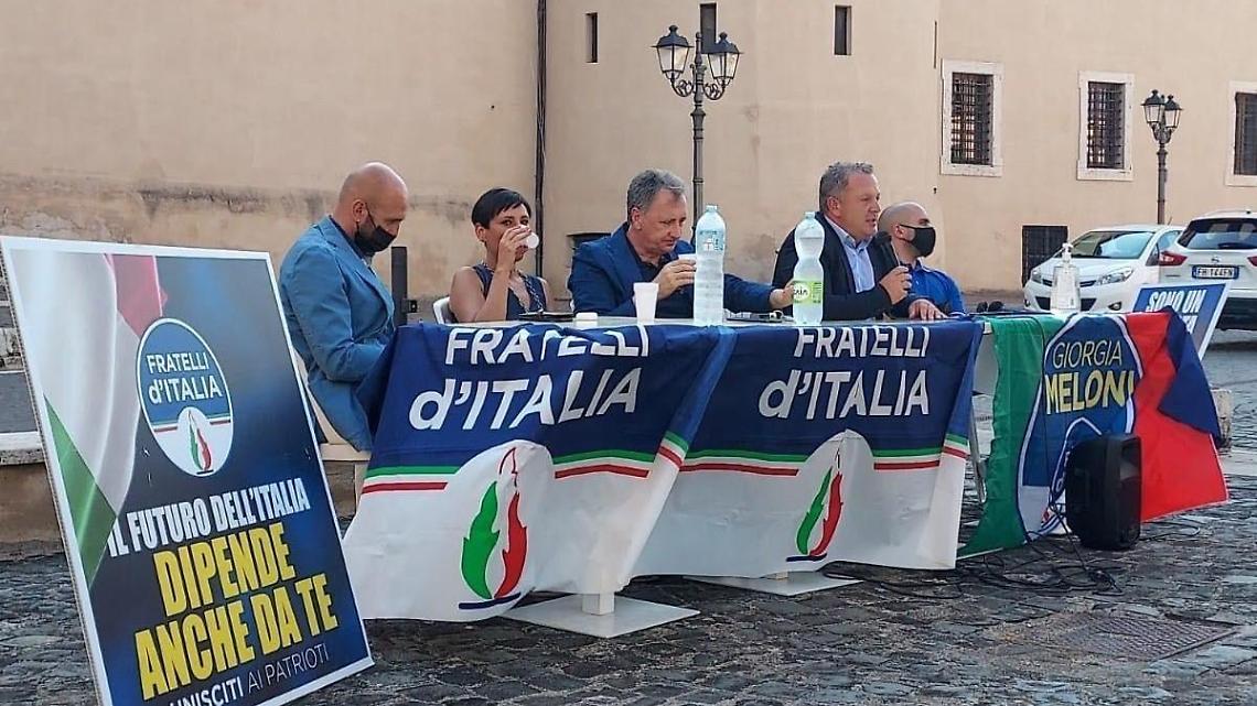 Fratelli d'Italia inaugura la nuova sede a Cisterna con Colosimo e Calandrini