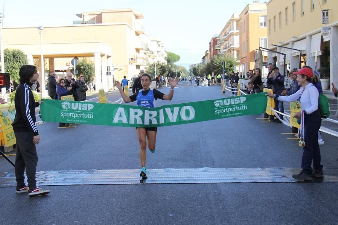 Lupinetti e la Andreoli  trionfano alla mezza maratona di Sabaudia