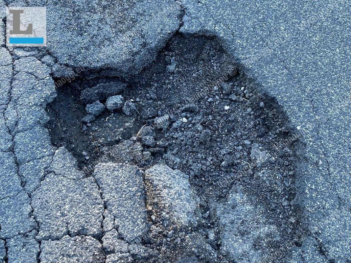 Buche in strada, cresce il rischio dei contenziosi con il Comune