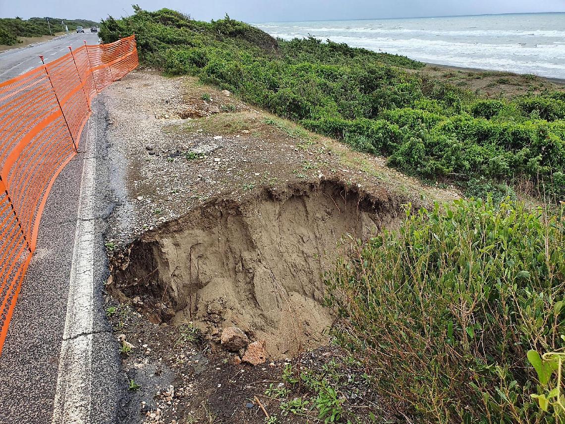 Frane sulla duna: rischiamo la chiusura del lungomare