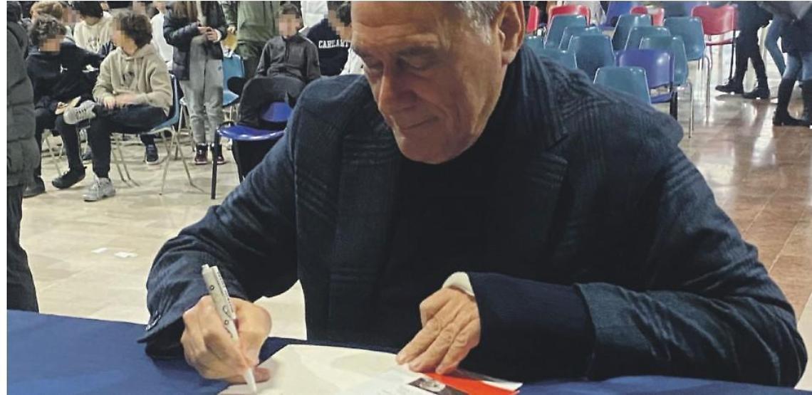 L'ex presidente del senato Pietro Grasso ha incontrato gli studenti