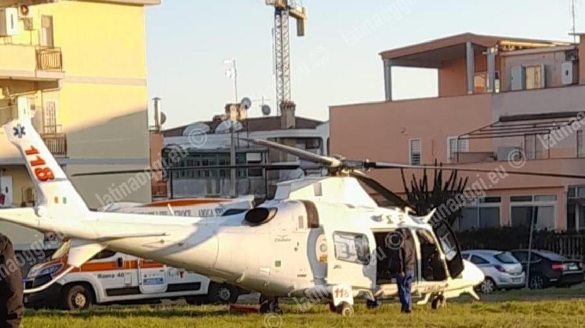 Bambino rischia di soffocare col cibo, i soccorsi