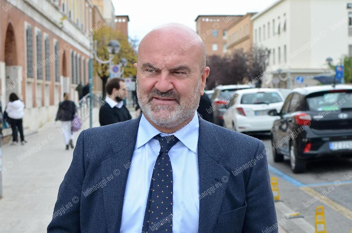 Traffico pesante a Borgo San Michele, Malandruccolo: "Problema da risolvere"