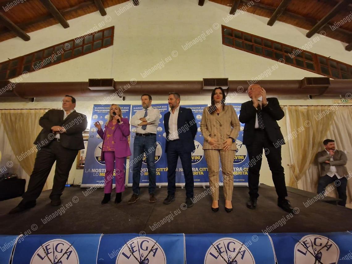 Salvini a Terracina: «Sblocco della ferrovia e fondi per il porto»