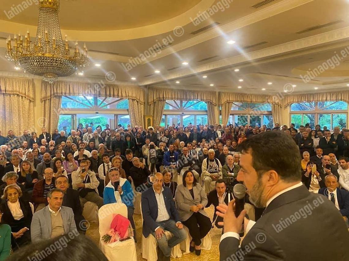 Il vicepremier Salvini ad Aprilia per tirare la volata a Principi