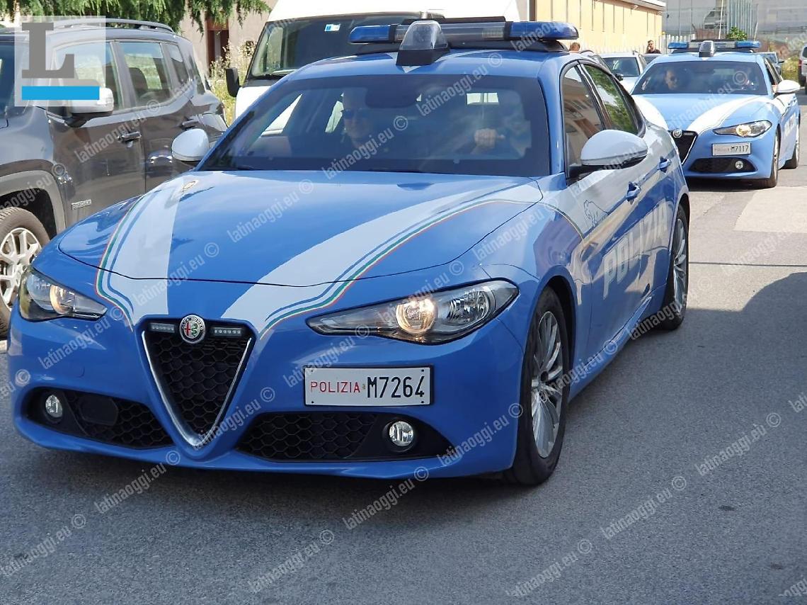 Insospettabile pusher in manette: nascondeva cocaina e 3 etti di hascisc