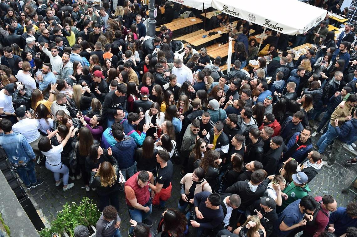 Aggressione durante la Sagra del Carciofo: scatta il Daspo Urbano per due