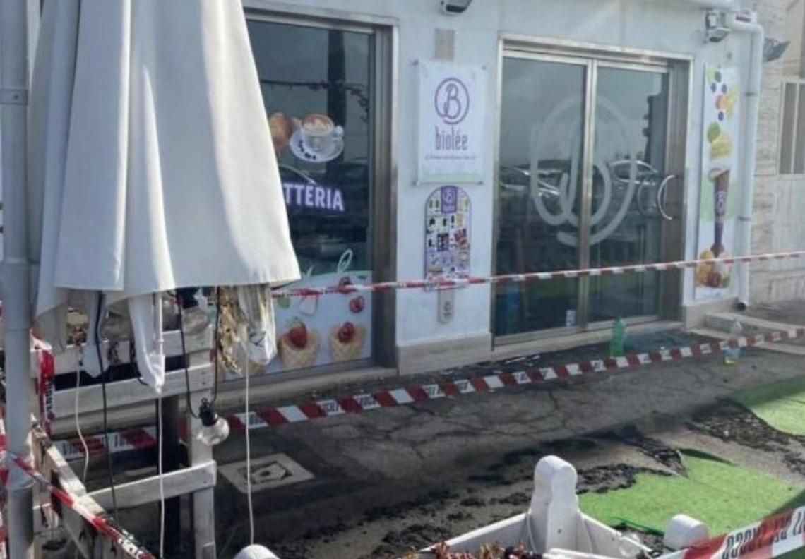 Incendiata la gelateria Biolée sulla Riviera Mallozzi