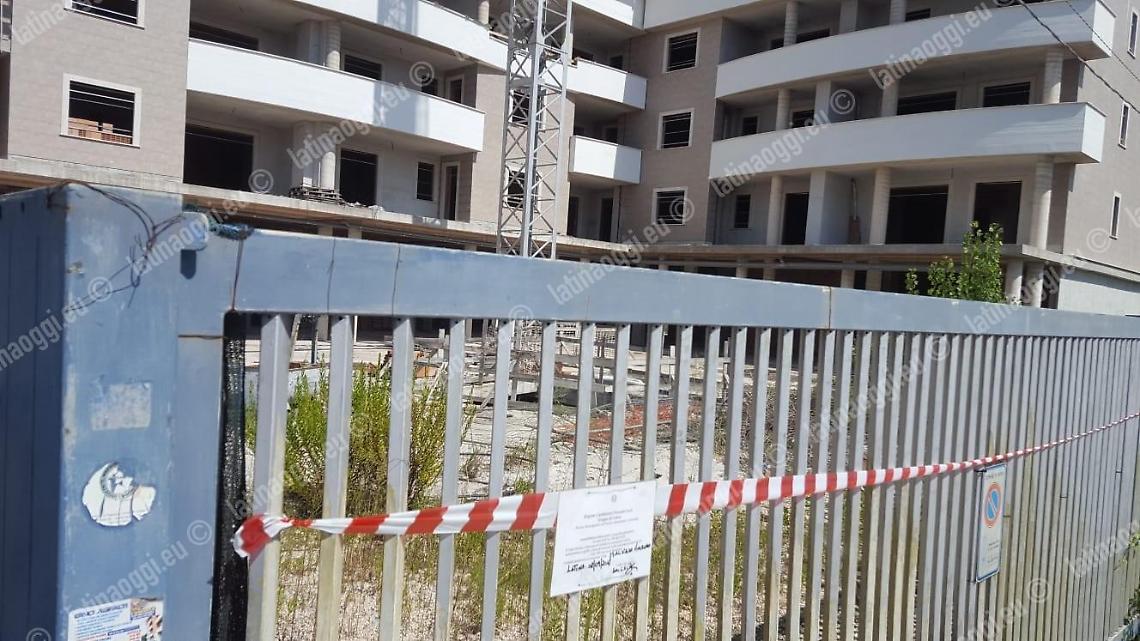 Il palazzo Malvaso si può «salvare», no alla demolizione