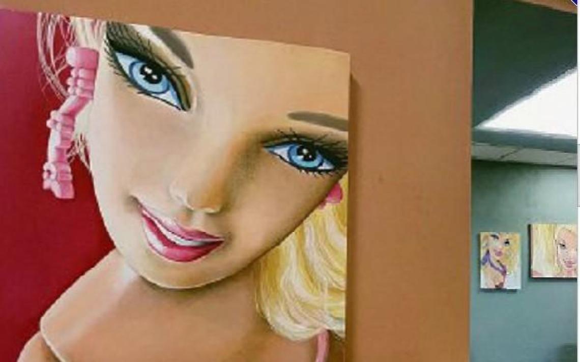All'oxer di Latina   la mostra Selfie  e il film Barbie