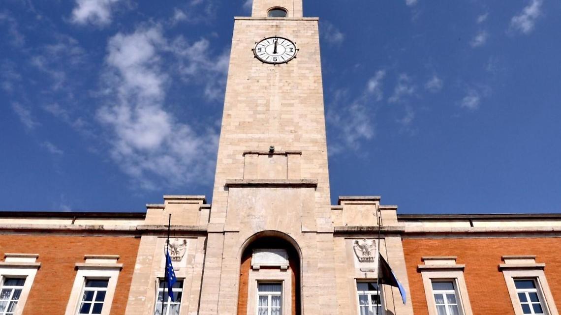 Contenziosi, macigno da oltre 100 milioni per il Comune