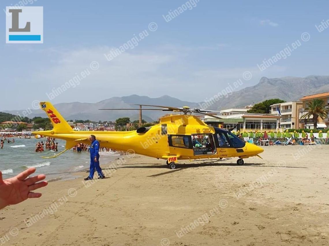 Tuirista svizzero muore in spiaggia. Disposta autopsia