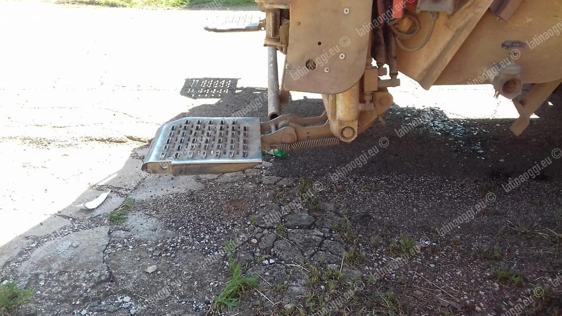 Cisterna Ambiente, l'Ugl chiede sicurezza sui mezzi da lavoro