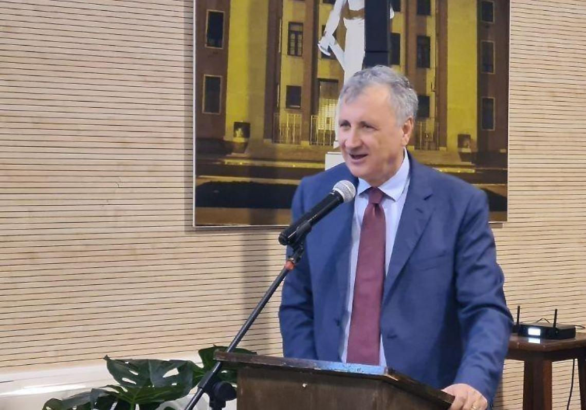 “Nessuna forma d'arte può scadere nell'offesa gratuita”