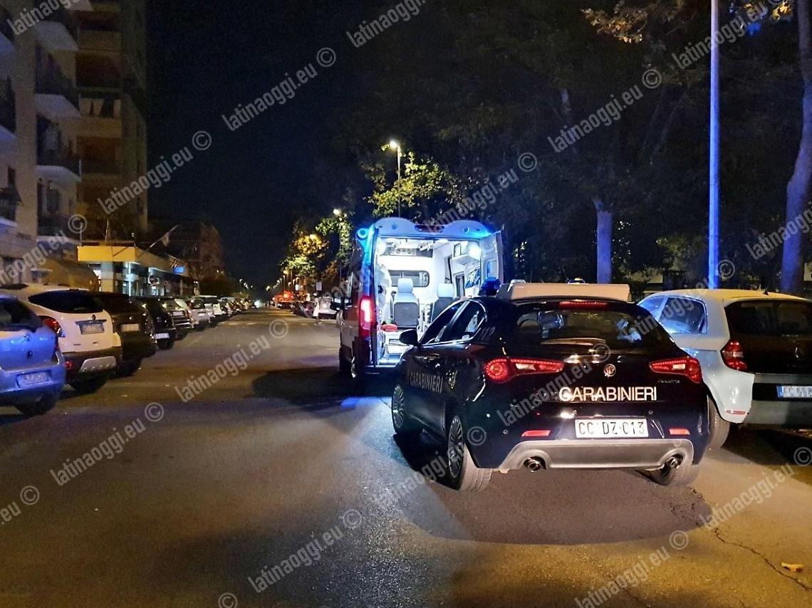 Palpeggiata e rapinata sotto casa da uno straniero