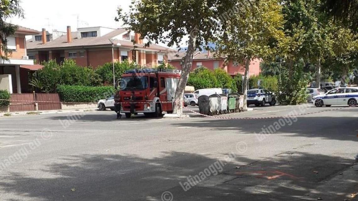 Tranciano condotta e il gas finisce nelle fogne, l'intervento dei Vigili del fuoco