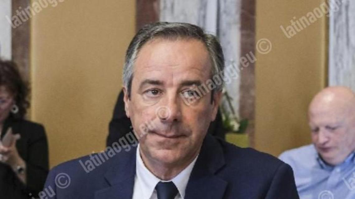 Rifiuti, da lunedì il porta a porta torna regolare