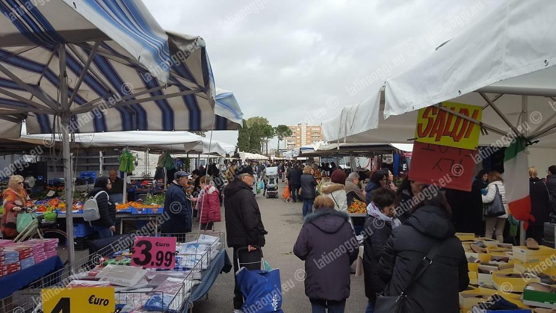 Mercati, primo incontro tra l'Amministrazione comunale e gli operatori