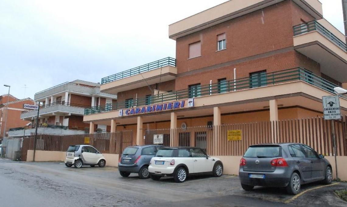 Tentano il furto ma vengono beccati e finiscono sul web
