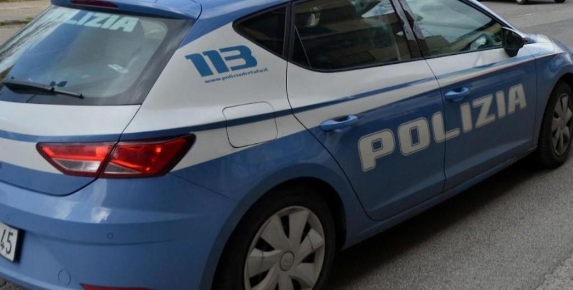 Tabaccheria svaligiata in pieno centro: colpo da 40mila euro