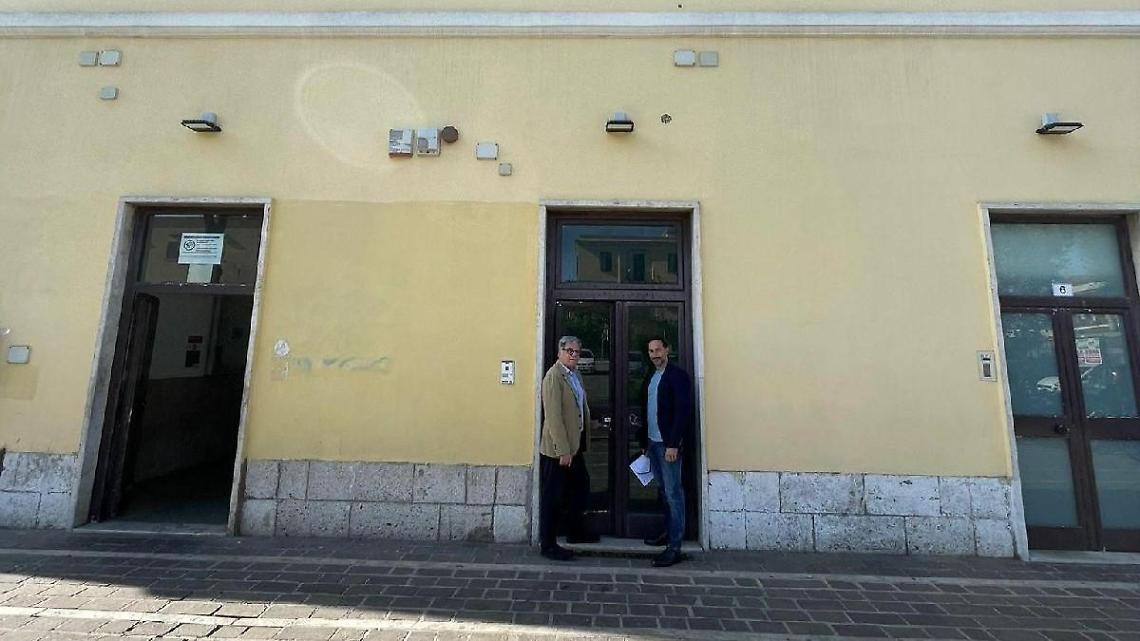 Stazione, consegnato ex locale biglietteria all'Amministrazione comunale