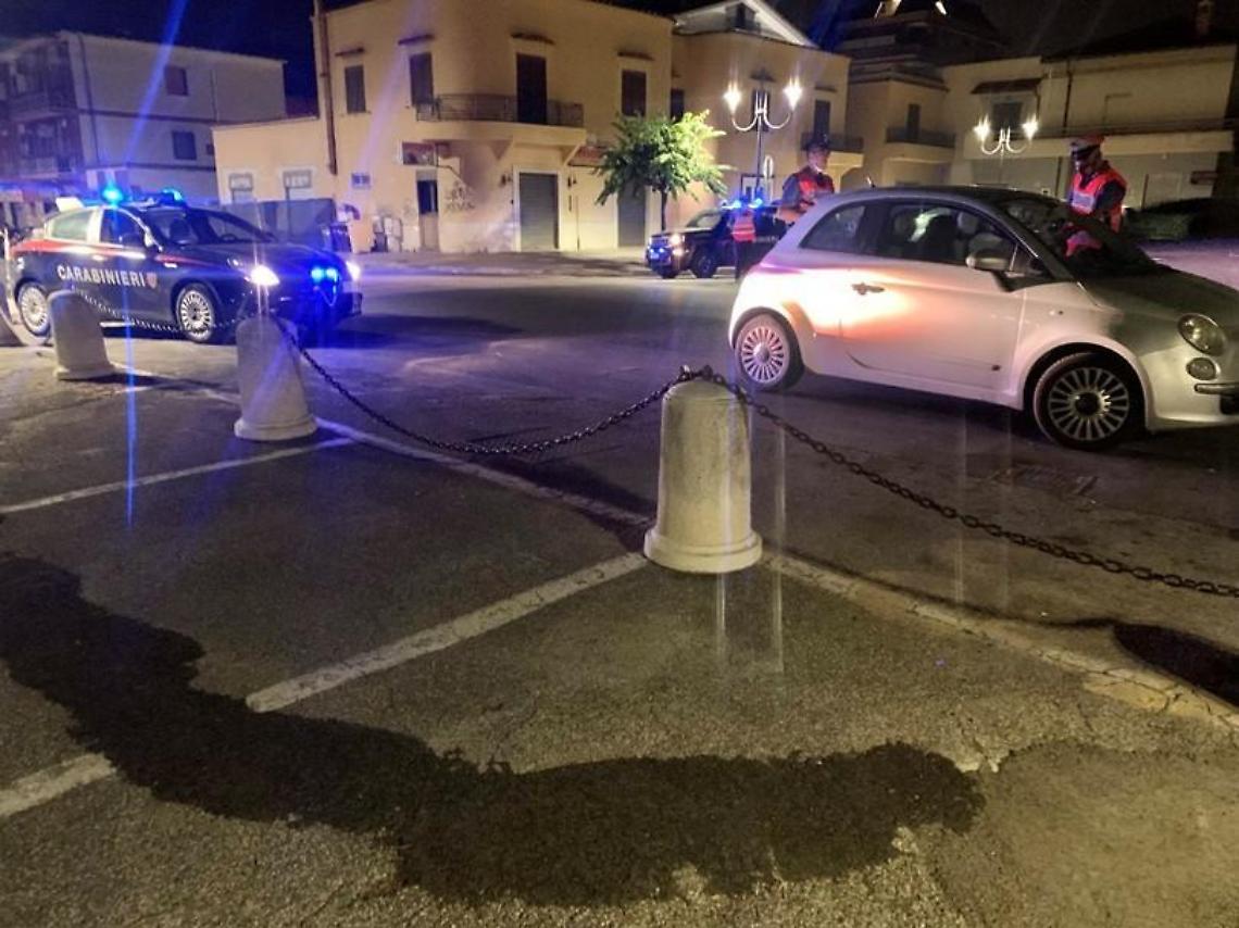 Rubava cosmetici in un negozio della città, arrestata una 21enne