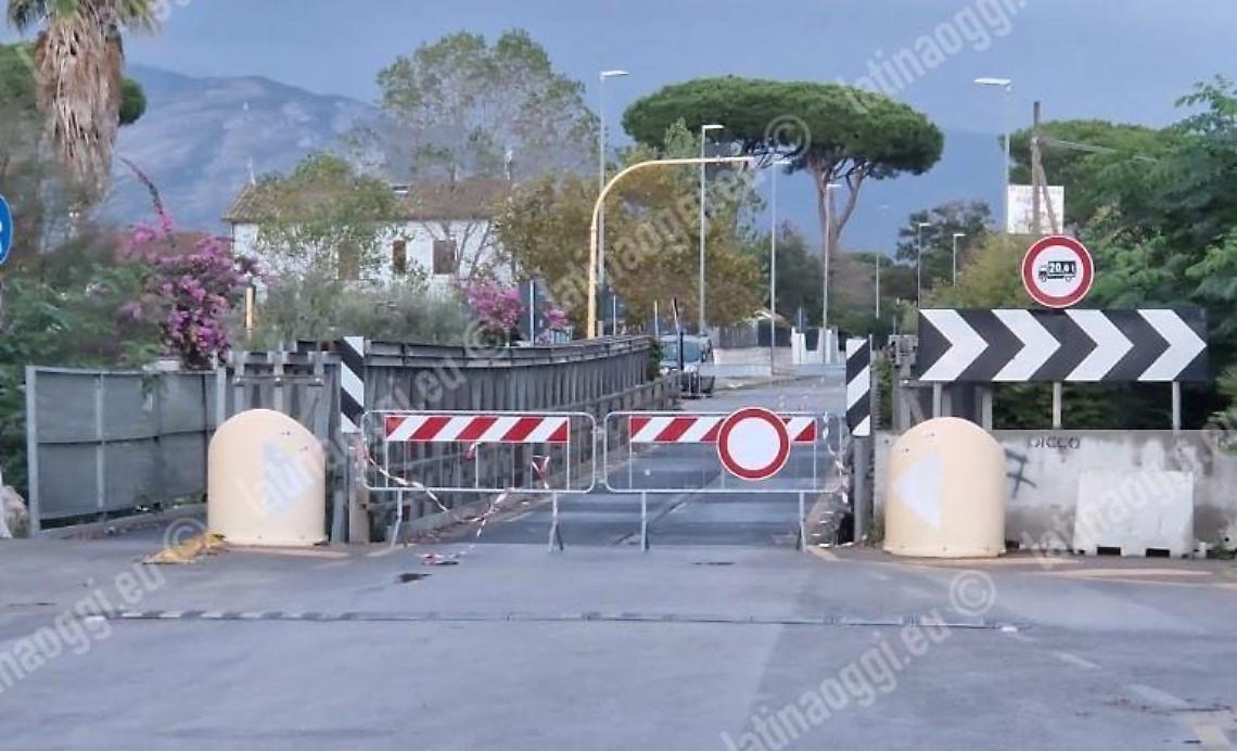 Ponte sul Sisto subito richiuso dopo la giornata di “anarchia”