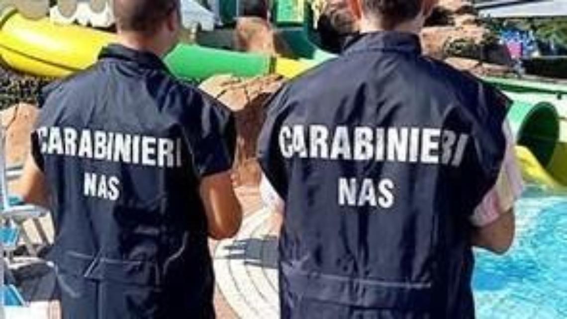 Chiuso parco acquatico privo di autorizzazione