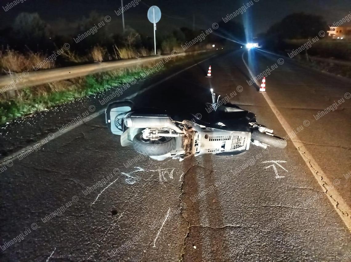 Auto contro scooter sulla tangenziale