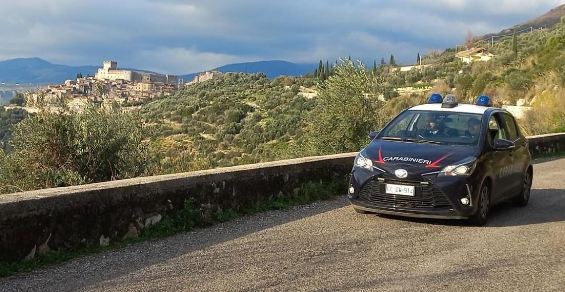 Aveva palpeggiato una donna prima di fuggire, cittadino straniero ai domiciliari