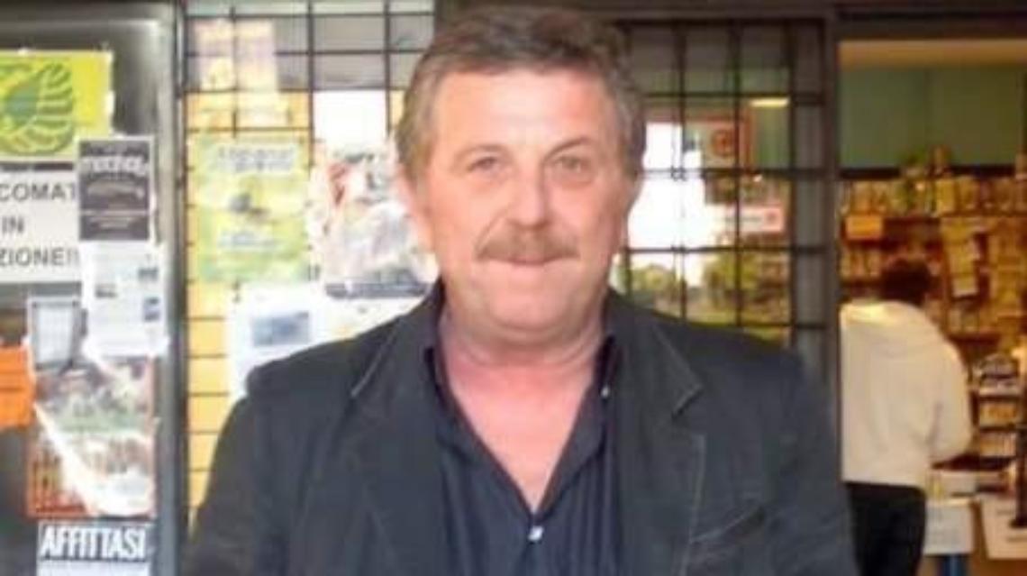 Latina, ha un malore e cade dalle scale: morto lo storico commerciante Di Pinto