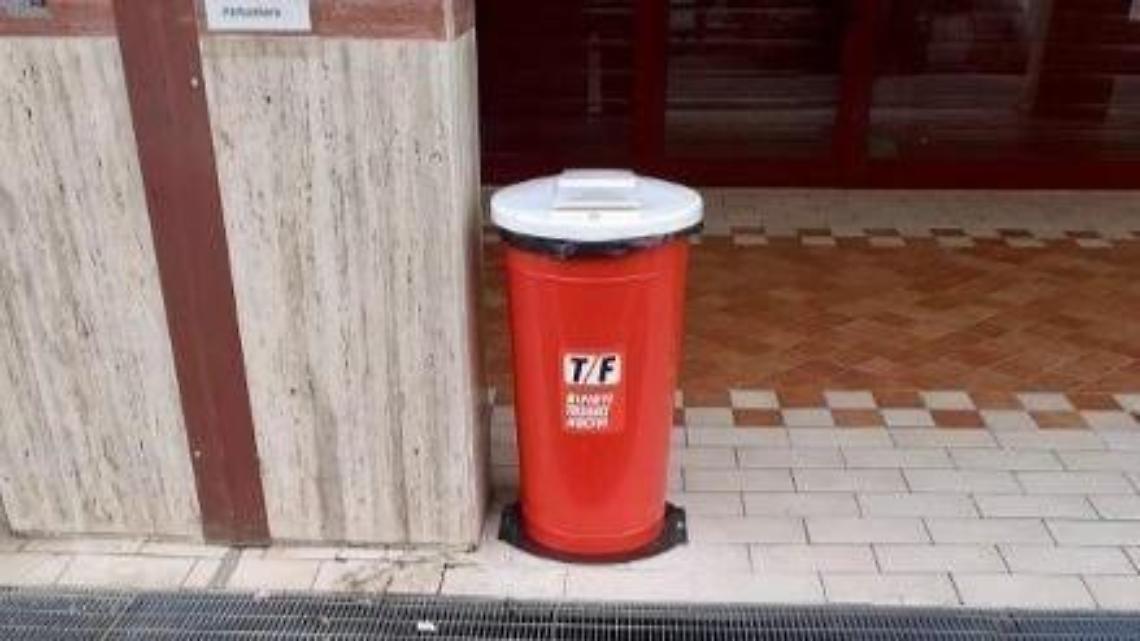Al via la sostituzione di oltre duecento cestini