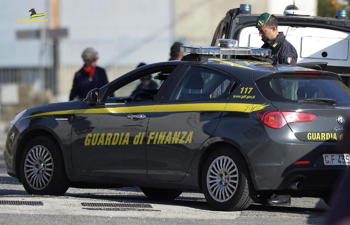 Gli insulti agli anziani nella casa di riposo: fai schifo