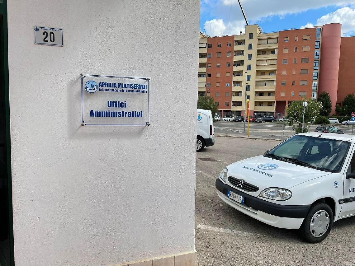 Crediti non versati e atti di messa in mora, guerra di cifre tra Asam e Comune