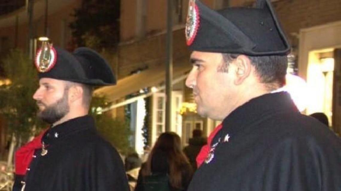Sotto il manto dei Carabinieri: sicurezza e tradizione nei Mercatini Natalizi
