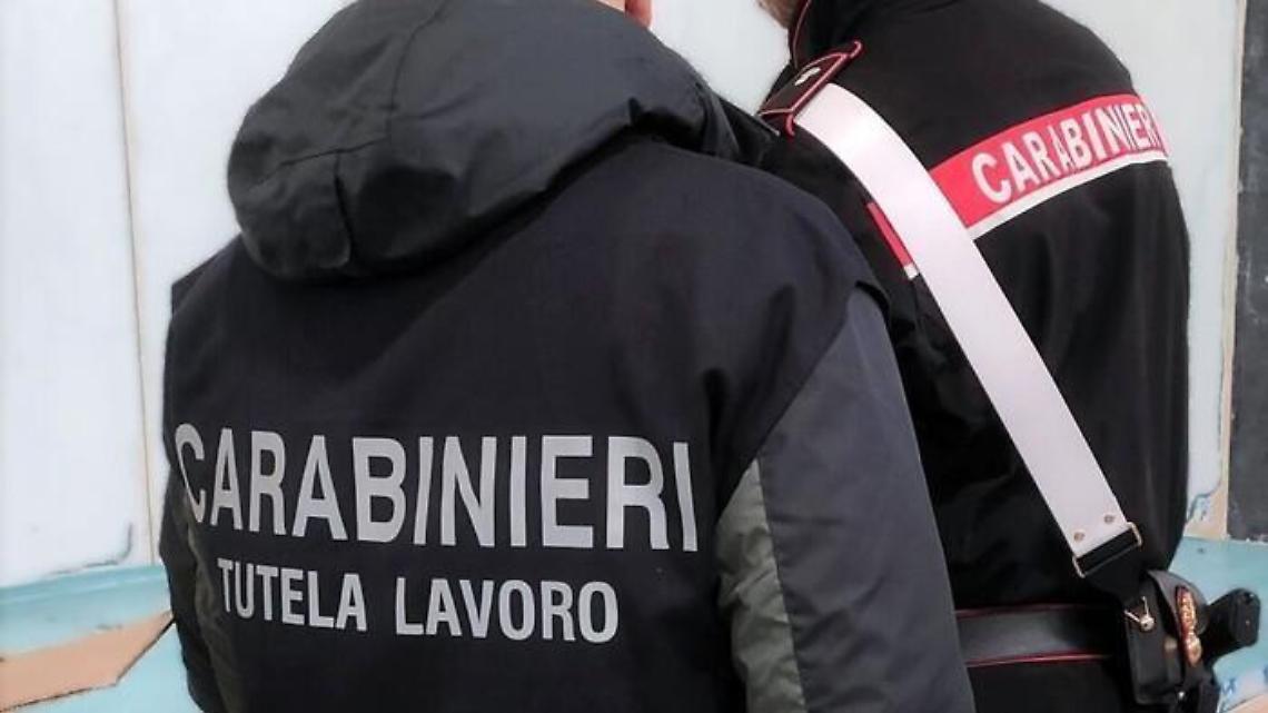 Truffa con il reddito di cittadinanza, due denunciati