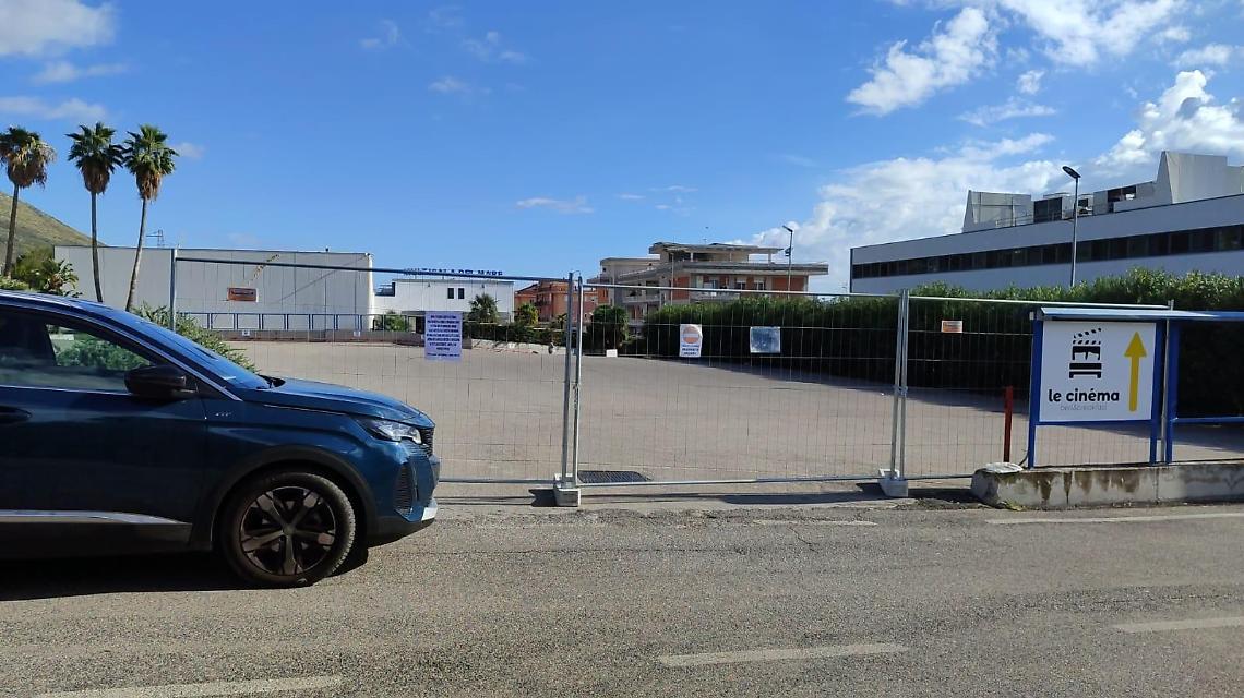 Multisala, il mistero del parcheggio. Il Consorzio: tutto a nostra insaputa