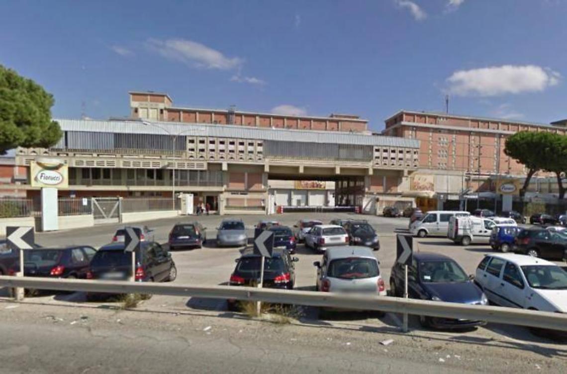 Licenziamenti alla Fiorucci, questa mattina il sit in dei lavoratori