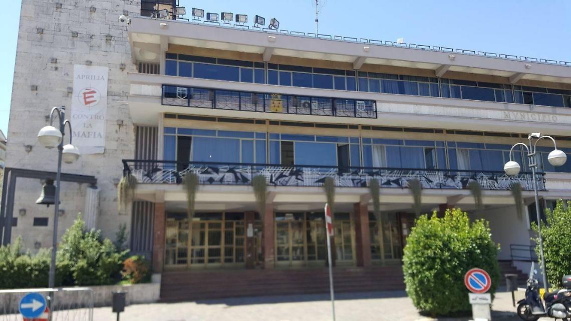 Il sindaco incontra i Carabinieri del Reparto territoriale di Aprilia