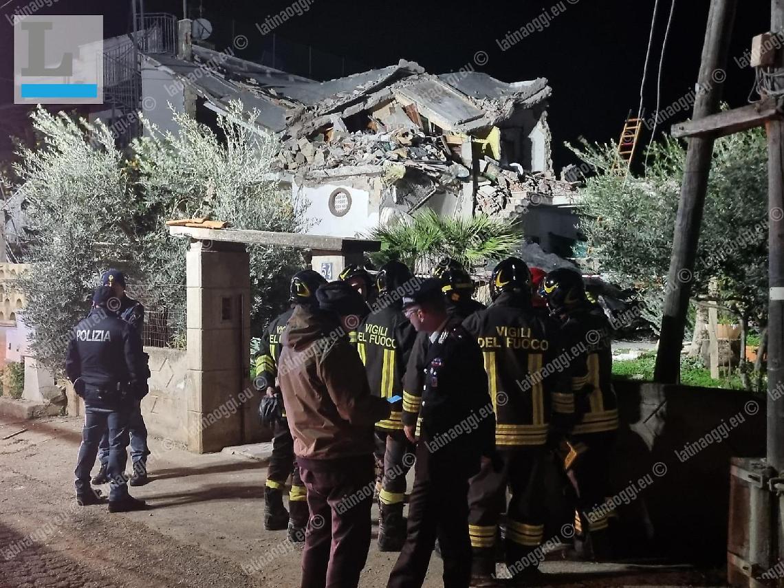 La casa crollata a Terracina