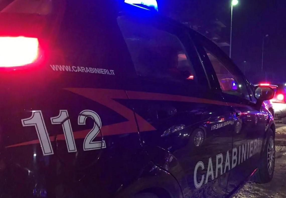 In auto con alcune dosi di hashish, denunciato 23enne per detenzione per spaccio