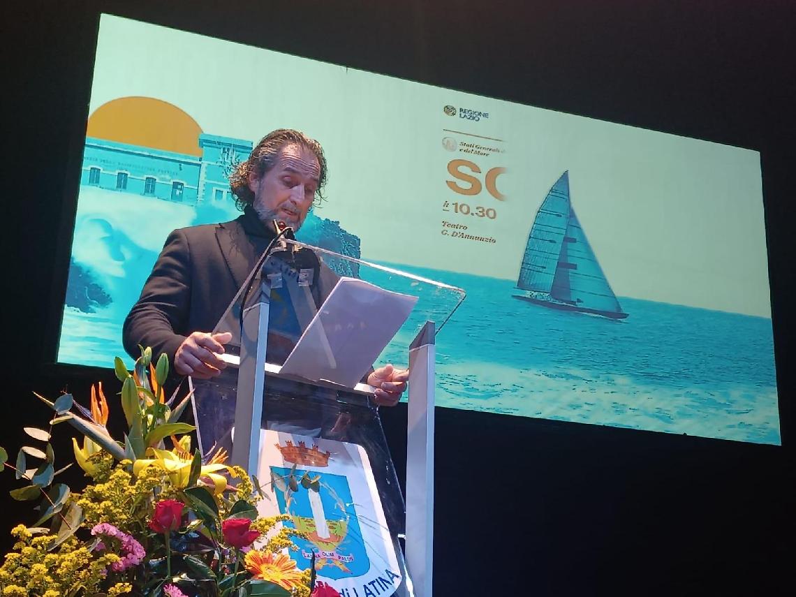 Di Cocco: "Urge un riassetto urbanistico e il recupero ambientale delle dune"