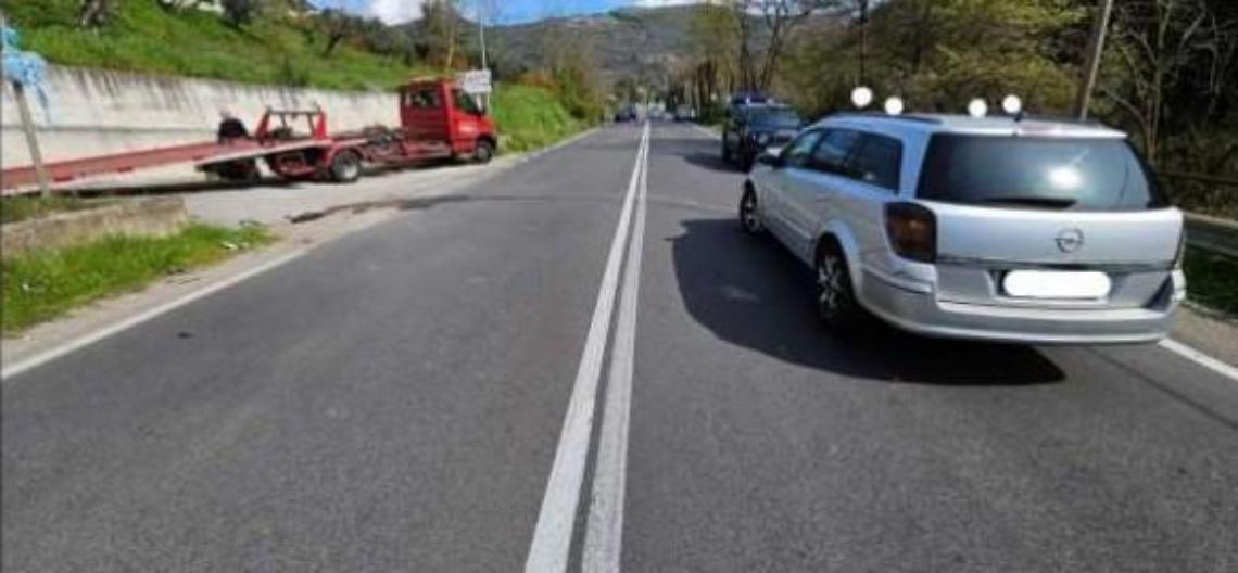 Scontro tra auto e moto: giovane centauro elitrasportato in codice rosso